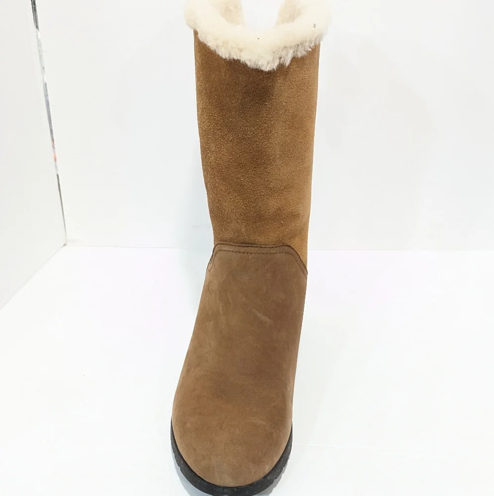 NWOT UGG Waterproof Edelina Wedge Boots